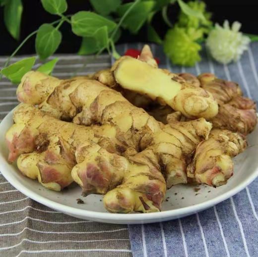 云南小黄姜、新鲜生姜、鲜香辛辣、姜味浓郁 商品图2