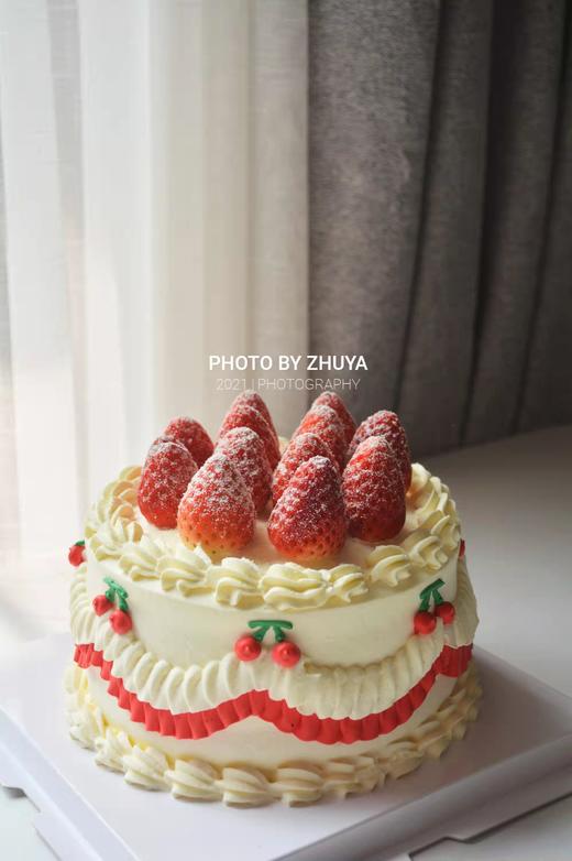 复古草莓蛋糕 商品图1