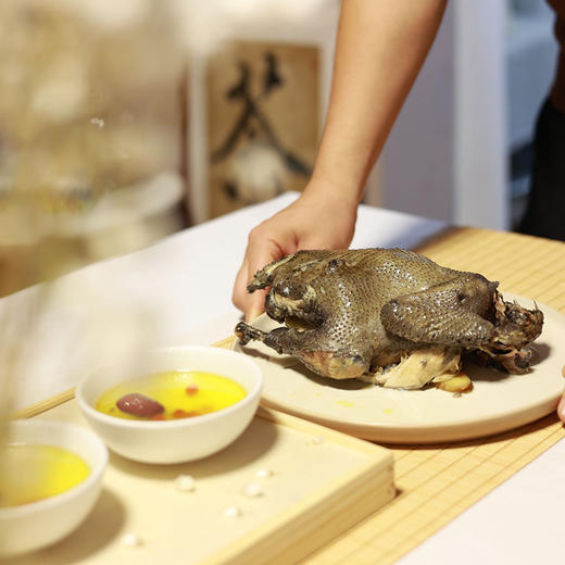 （买1送1）【好鸡汤 五黑出】散养的五黑鸡 商品图1