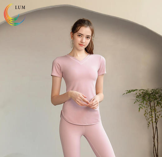 LUM39773露檬瑜伽运动短袖轻薄双面布（含胸垫） 商品图0