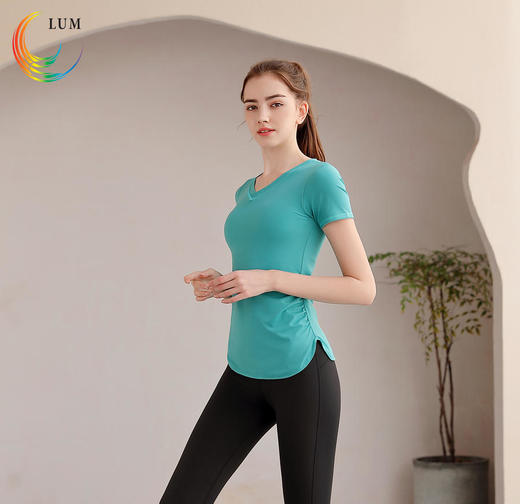LUM39773露檬瑜伽运动短袖轻薄双面布（含胸垫） 商品图2