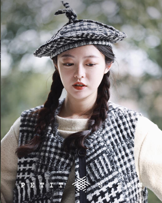 PETIT SCHAN小闪 #032 Tiny bud 小荷尖尖 日本进口纯羊毛面料设计款法式画家帽 商品图3