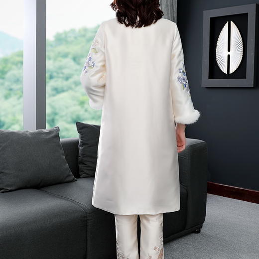 裁缝学苑AG219 中国风棉服纸样女长款冬装棉袄外套女装服装打版图 商品图2