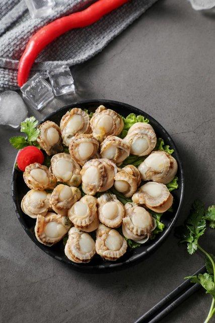 2025大扇贝肉！【京东/顺丰包邮到家】基地直邮纯净海域，鲜活捕捞大个无冰无沙扇贝肉 商品图1