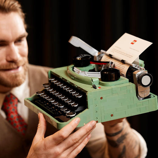 乐高打字机21327 商品图3