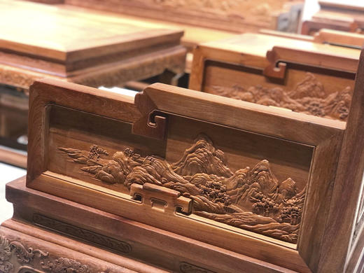 红桥红  家具严选  缅甸花梨（大果紫檀）【山水宝座 清式沙发十二件套】 商品图9