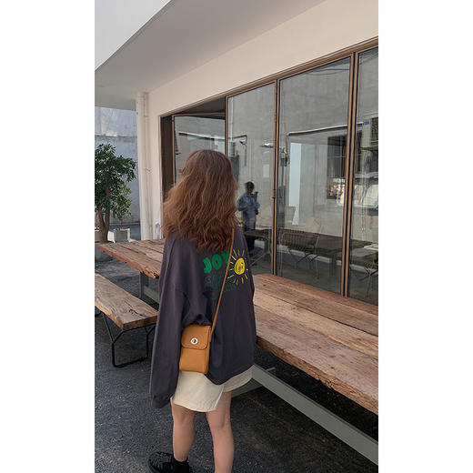 长袖T恤女春秋季新款时尚字母太阳花印花韩版宽松百搭学生上衣服ins潮 商品图3