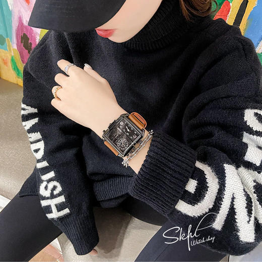 官方正品欧洲站霸气方形手表女气质高级感真皮时尚夜光防水电子表 商品图8