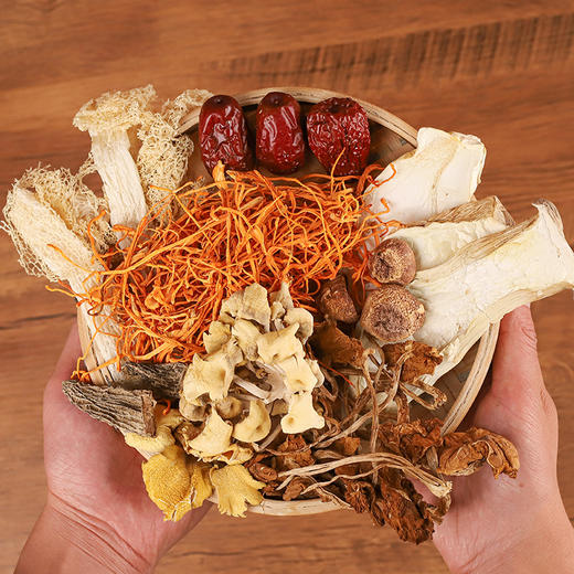 云南十珍菌汤煲  调配均衡  鲜香四溢    2袋起包邮 商品图1