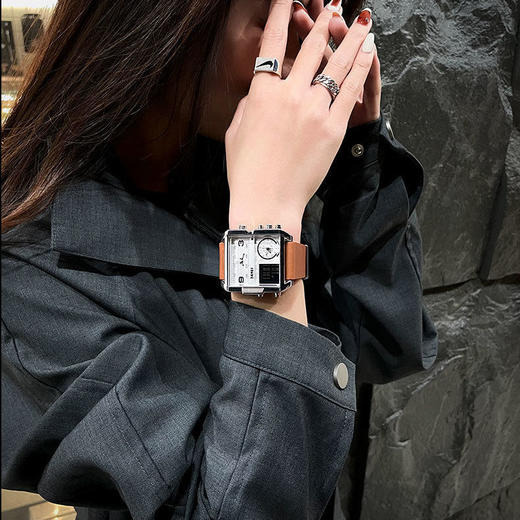 官方正品欧洲站霸气方形手表女气质高级感真皮时尚夜光防水电子表 商品图7