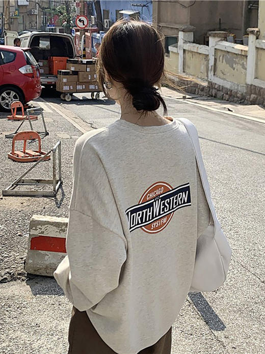 新款宽松情侣学生长袖百搭卫衣女秋冬加绒大码印花打底衫休闲时尚上衣外套女 商品图1