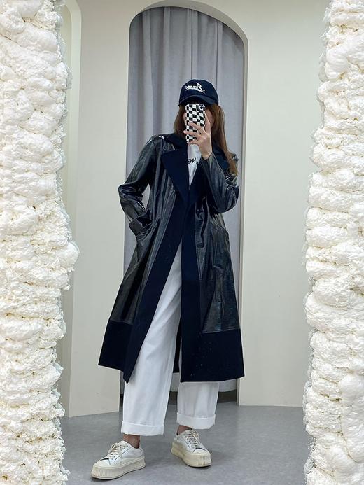 帅气漆皮拼毛呢大衣 商品图4