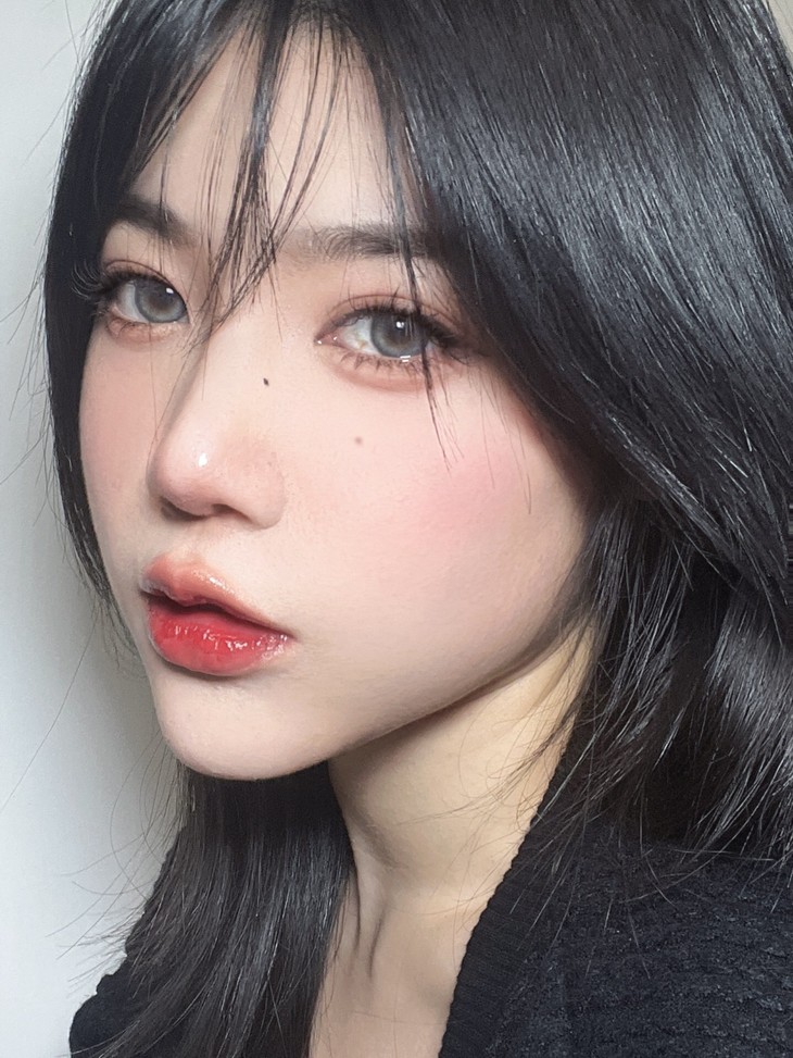 BABYCON年抛隐形眼镜 爱豆莎灰14.0mm 1副/2片-VVCON美瞳网14