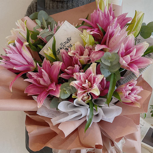 重瓣百合 · 花束 商品图1