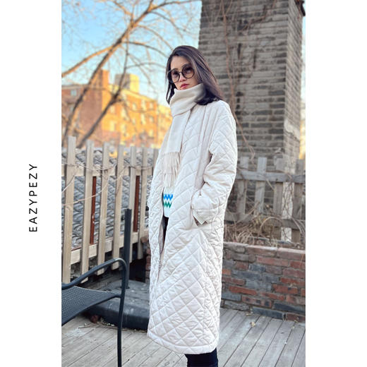 EAZYPEZY 长款绗缝棉服 商品图2