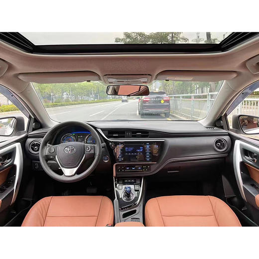 丰田 卡罗拉 改款双擎 1.8L E-CVT领先版 【月租-深圳】 商品图4