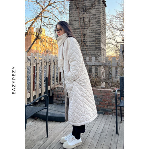 EAZYPEZY 长款绗缝棉服 商品图3