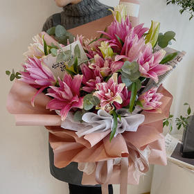 重瓣百合 · 花束