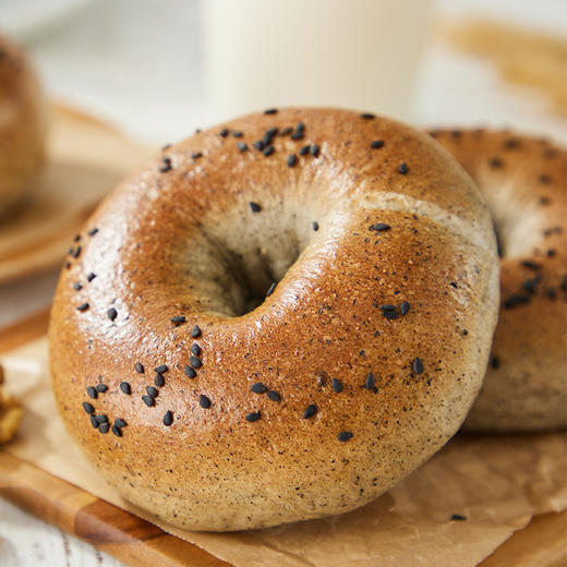 芝麻核桃贝果 Sesame Walnut Bagel 商品图4