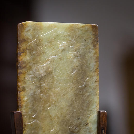 清 红木座和田玉屏芯关公像砚屏 商品图1