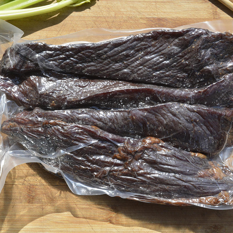 贵州遵义特产黄牛干巴牛干巴牛肉干熏牛肉烟熏牛肉熏足12天