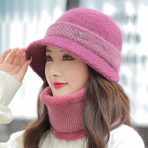 ZQ-H1-M1332（PH拼接格纹兔毛帽子围脖套件）韩国兔毛针织帽子围脖套件冬天防寒加绒妈妈帽大头围保暖帽 商品图0
