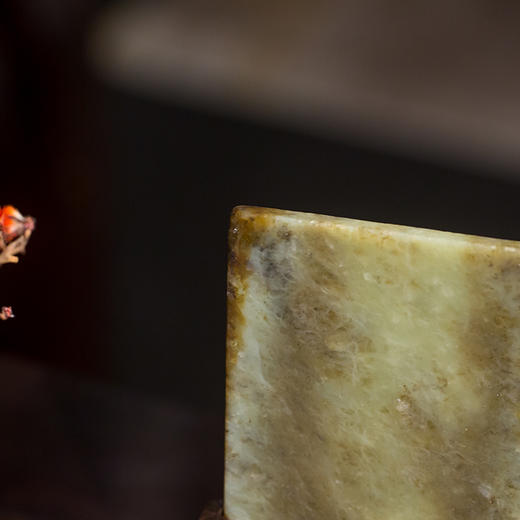 清 红木座和田玉屏芯关公像砚屏 商品图3