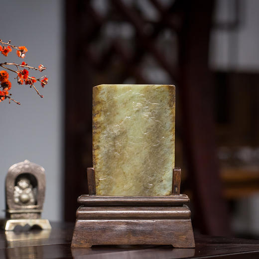 清 红木座和田玉屏芯关公像砚屏 商品图0