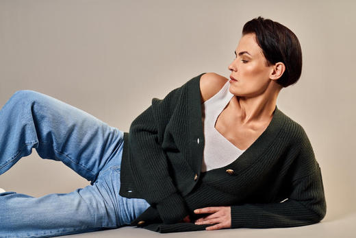 Puree｜#1997 the cardigan to live in 纯羊绒廓形粗织羊绒开衫 [驼/白/灰/绿/炭黑] 商品图5