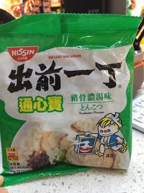 出前一丁猪骨浓汤味通心粉90克