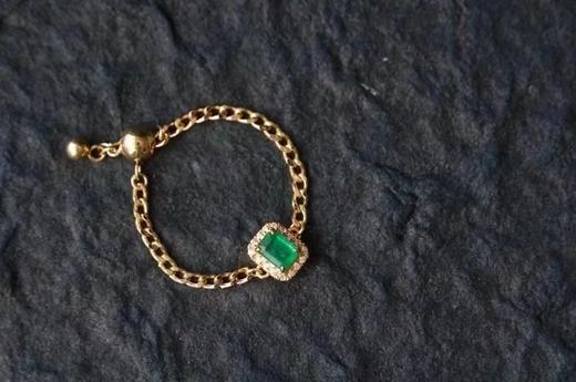 18K镶嵌祖母绿戒指 商品图0