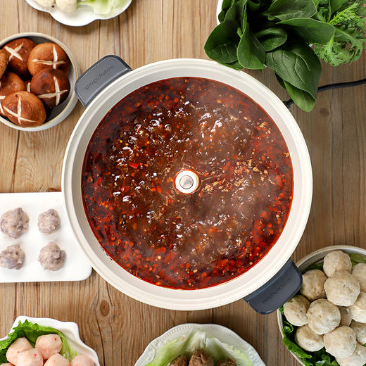 【2袋起包邮】纯正0添加健康火锅牛油底料 拒绝化学辣化学麻 吃完火锅不留火锅味 辣而不燥 3-5人份 750克家庭装大分量 商品图1