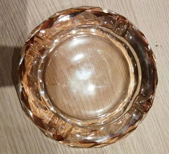 烟灰缸（水晶 10公分直径 黄色）