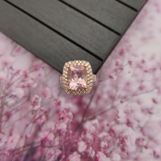 18K镶嵌摩根石戒指 商品图1