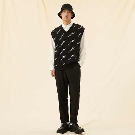 西遇V领毛衣背心男新款原宿风国潮虎针织马甲10122008 商品图1