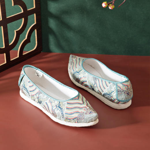 内联升女鞋手工单鞋千层底尖头织锦复古汉服鞋  8295A 商品图4