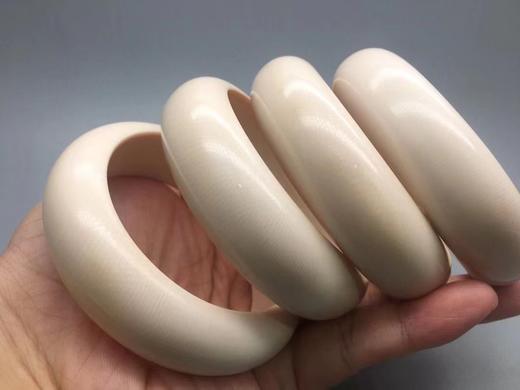 猛犸象牙满纹果冻极品 皓月天香手镯20mm宽 商品图2