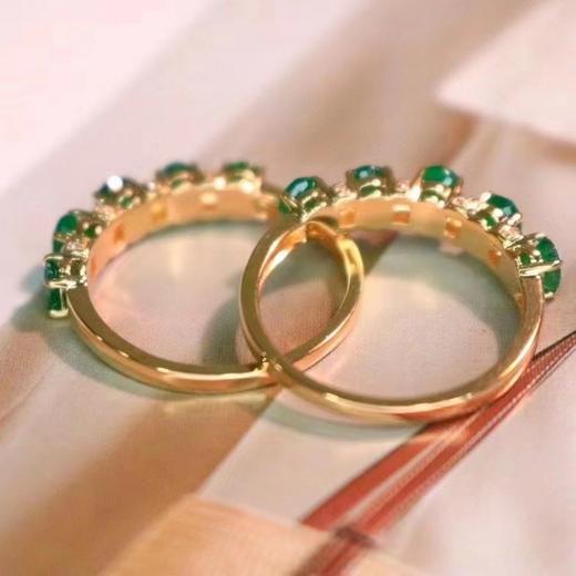 18K镶嵌祖母绿戒指 商品图1