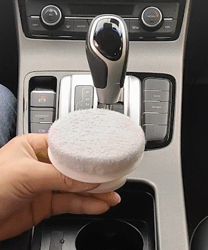  「车窗起雾」有危险！除雾除水痕！ 