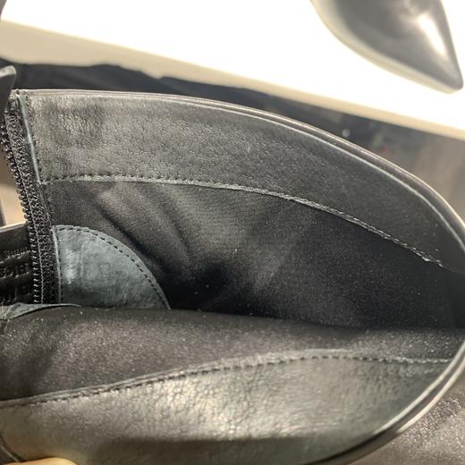 【断码特惠不退换】优雅女王风的一款细跟及踝短靴‖亚历山大w 同工厂同材质 秀气尖头 進口头层胎牛皮材质 镐级感 8公分细跟 凸显女人味 360无si角优美鞋楦  脚感只有4-5公分的样子 商品图12