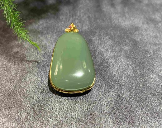 【御珠宫坊】金镶碧玉吊坠 商品图3