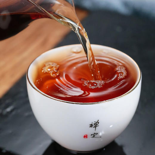 【礼品茶】2026滇红茶《黑美人》吉顺号新品滇红黑美人浓香型凤庆滇红茶500g 商品图5