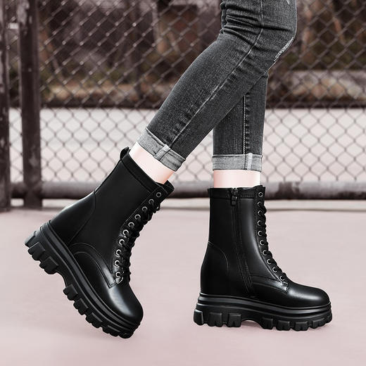 【服饰鞋包】-莱卡金顿内增高马丁靴女英伦风短靴 商品图3
