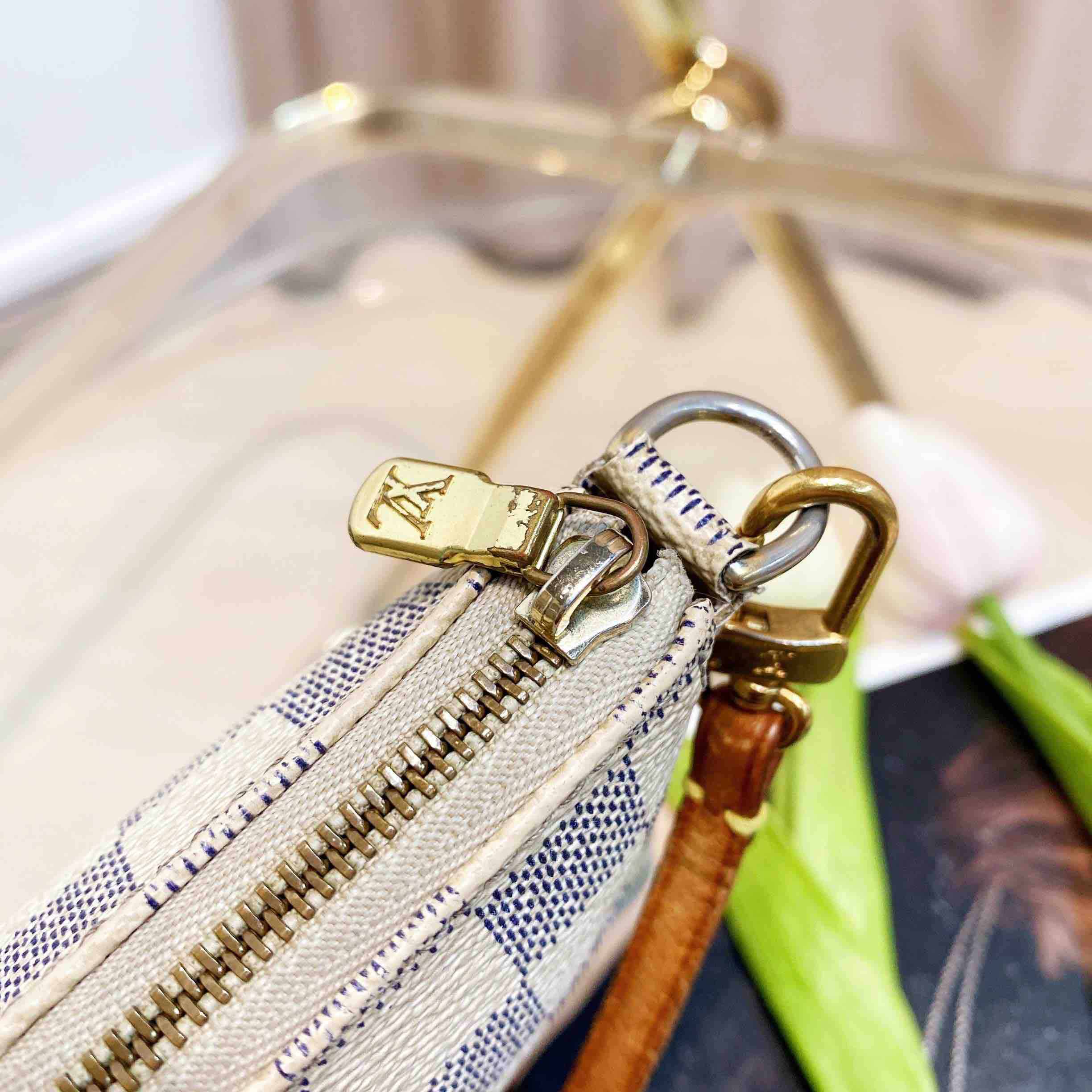 lv 中古 白棋盘格 麻将包