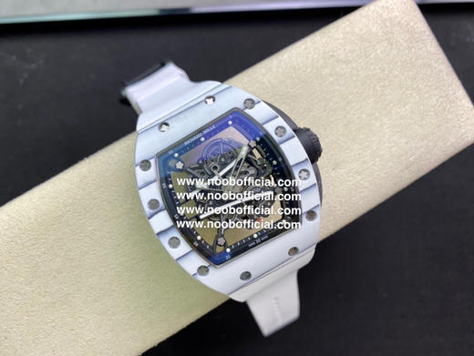 RICHARD MILLE 理查德米尔--全碳纤维「RM61-01终极跑道」再次与牙买加短跑运动员 Yohan Blake 合作设计，独特的非对称式表壳传递出动力与速度感 商品图4