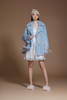 蓝色流苏毛绒两用领宽松外套