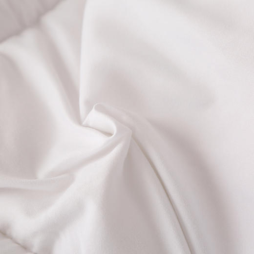 啄木鸟床品 暖心美肤被 优质磨毛面料 水洗抗菌工艺 吸湿保暖透气 商品图2