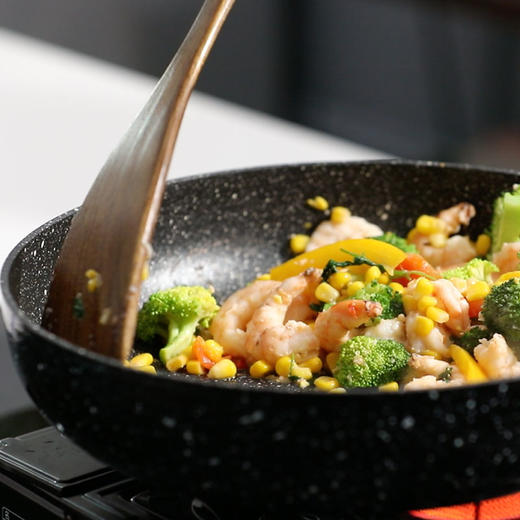 【意大利进口麦饭石不沾炒锅】欧洲品质意大利进口六层不沾黑科技搪瓷不粘煎炒锅 商品图3