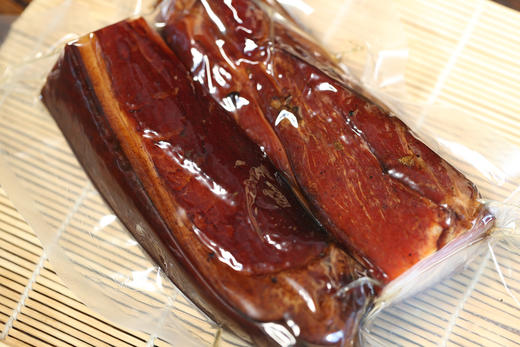 【云南黑土猪腊肉】农家自制 烟熏土猪 肥瘦相间 正宗腊味，多买多优惠 商品图3