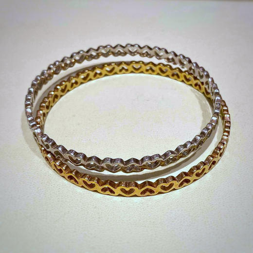 芙丽芙丽/Folli Follie 心形镂空手镯 商品图0